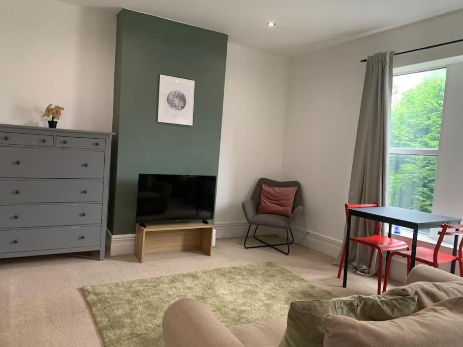 2 Double Bedroom Flat, Central Location Bristol Kültér fotó